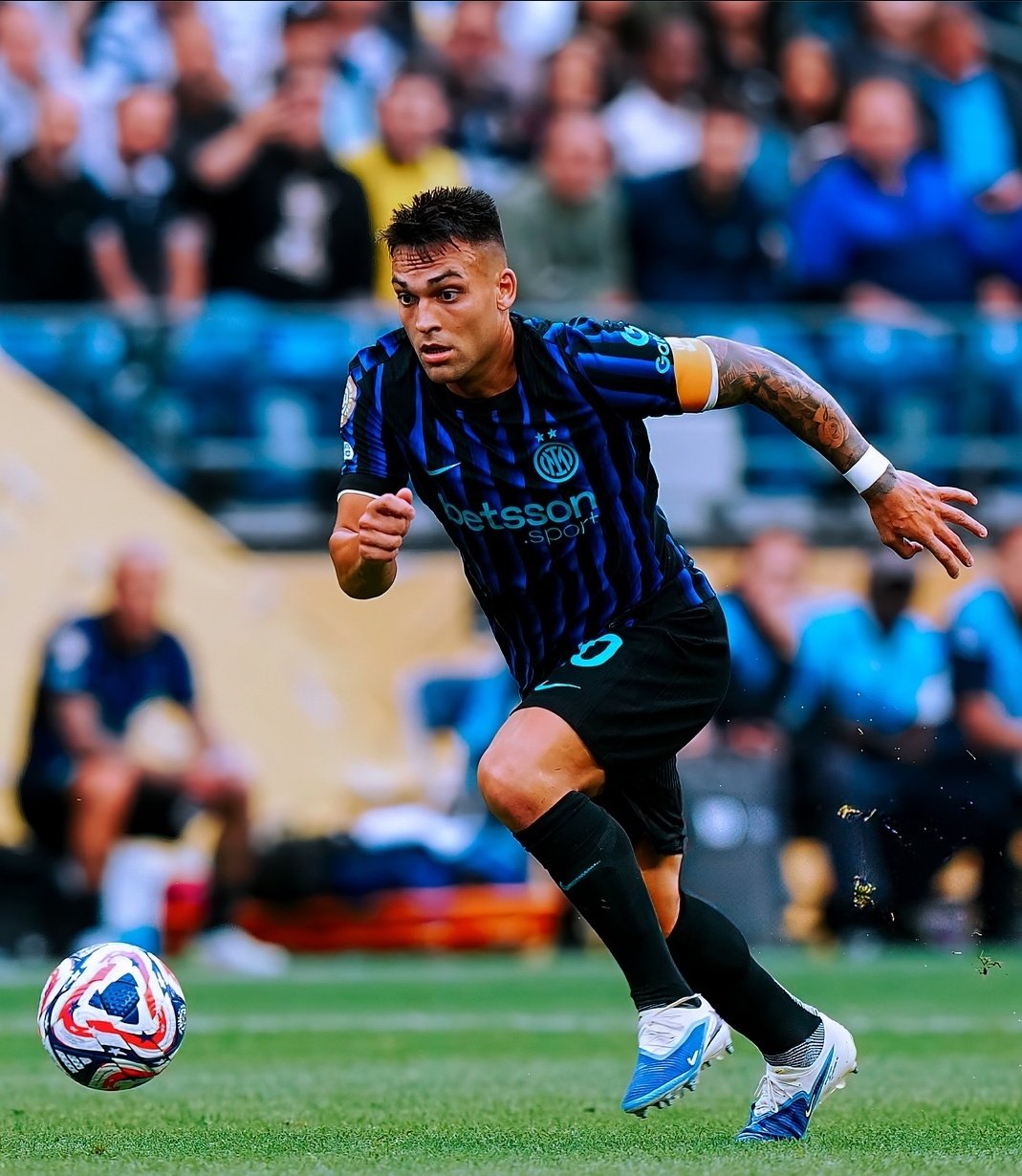 爱游戏-转折点！国际米兰绝杀压哨，社区盾窗口期攻防权衡，压力陡增，年轻球员得到机会的简单介绍