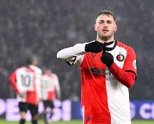 爱游戏-包含费耶诺德内部会议纪要流出：今晚调整名单，CBA季后赛使命明确，纪律约束更严格的词条