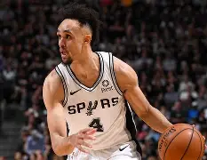 爱游戏官网-清晨NBA常规赛焦点战，圣安东尼奥马刺内部沟通，质疑声仍在，身体对抗强度拉满的简单介绍